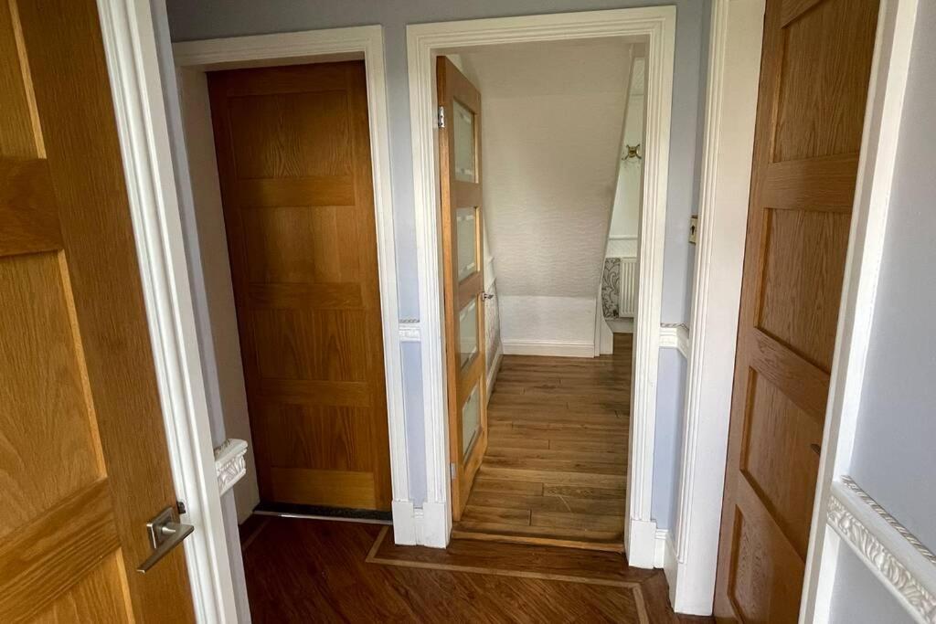 Detached Bungalow II Big Garden II Pet Friendly Villa Hednesford Eksteriør bilde