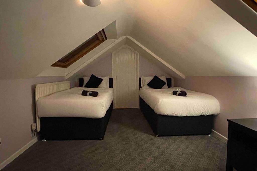 Detached Bungalow II Big Garden II Pet Friendly Villa Hednesford Eksteriør bilde