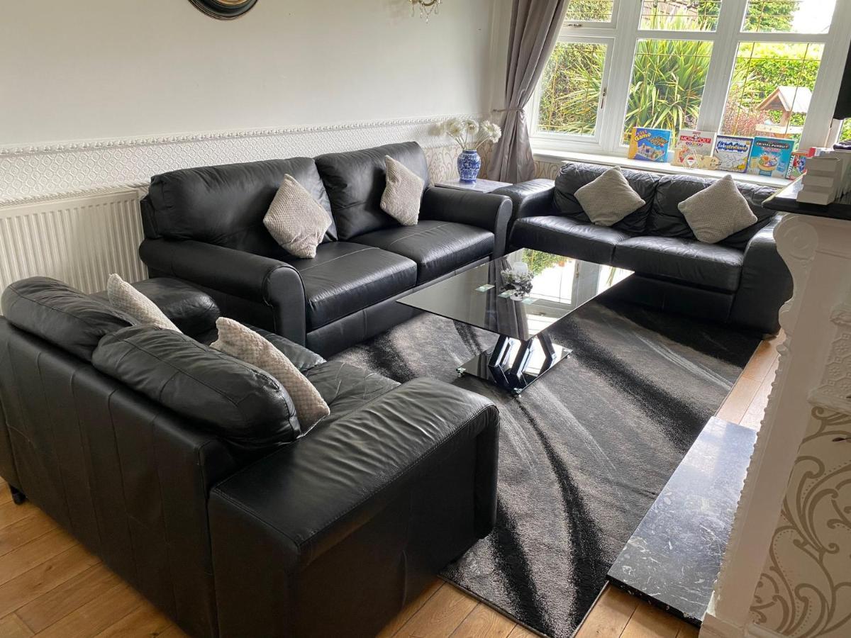 Detached Bungalow II Big Garden II Pet Friendly Villa Hednesford Eksteriør bilde