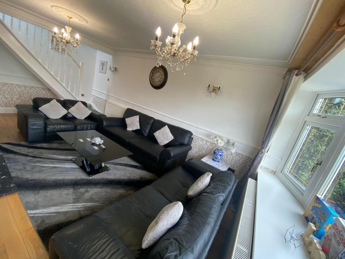 Detached Bungalow II Big Garden II Pet Friendly Villa Hednesford Eksteriør bilde